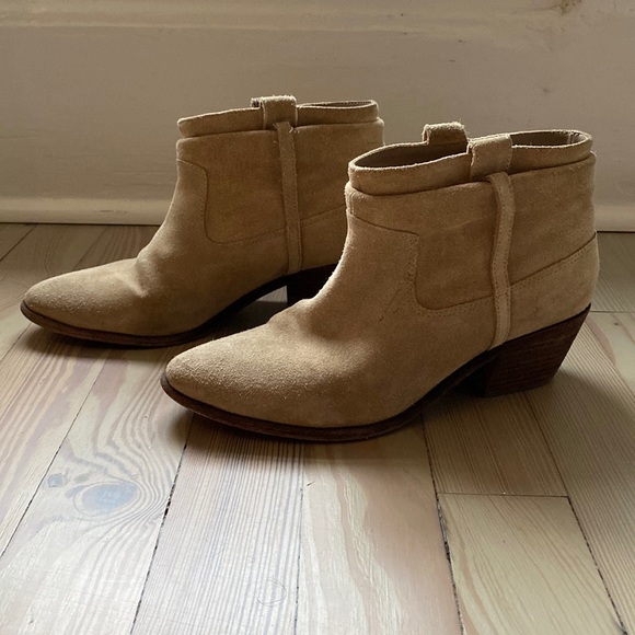 Joie Ajax Booties Tan Size EU 38 US 8 - Picture 2 of 7
